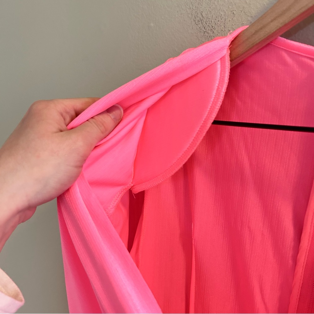 Bronx and Banco Electric Pink Maxi Sash Waist Dress Size Large Long Sleeve Slit - Picture 11 of 16